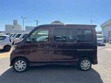 夜22時までライトアップ!展示車見放題!夜間はスタッフも居ませんが、時間を気にせず心置きなく御覧ください。