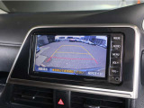バックモニター搭載!!狭い駐車場でも安心!!