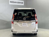 国家資格を持った整備士が車検整備又は、点検整備を完了してから納車しますので、安心してお使い頂けます。納車後1ヶ月無料点検も実施します、自社工場完備!経験豊かな整備士が丁寧に対応いたします。