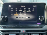 車載用のオーディオシステムです。音楽やラジオを楽しむことができ、ドライブをより快適に、楽しいものにしてくれます。