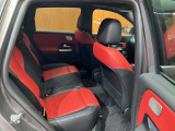 ◆LIBERALAは、輸入車選びの新たなスタイルを提案するインポート・セレクト・ブランドです。オーナー様となる方がクルマから直接感じる感性を第一にした、最良の一台との出会いをコーディネートいたします。
