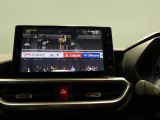 ドライブ中の車内を楽しく彩るTV視聴や音楽再生が可能です。退屈しがちな渋滞中や待ち時間も、心地よいエンターテインメント空間に早変わりします。