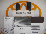 スマートキー&エンジンスターター付。取扱説明書とメンテナンスノートもあります☆品質評価シート付いてます!トヨタ認定中古車ライト!!