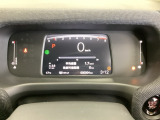 マルチインフォメーション・ディスプレイでは、燃費や車速、ホンダセンシング機能の注意表示など表示され、快適な運転に。