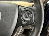 【アダプティブ・クルーズ・コントロール】予め設定した車速内でクルマが自動的に加減速。 前走車との適切な車間距離を維持しながら追従走行し、高速道路でのドライバーの疲労を軽減してくれる嬉しい機能付♪