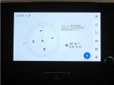 ディスプレイオーディオ(コネクティッドナビ対応)搭載。T-Connectご契約で2029年5月までナビ機能が無償で利用できます。期限到来後は有償でご継続可能です。(車載ナビは非搭載)