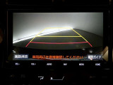 バックガイドモニターで、後方を確認しながら安心して駐車することができます。運転初心者も熟練者も必須の機能ですよ!