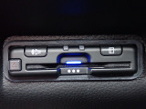 ■【ETC車載器】が装備されています。セットアップをしてお渡しとなり、ETCカードを差し込むだけで高速道路の利用が可能です。