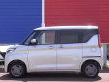クリーンなスタイル+家族にうれしい先進技術や便利な機能が盛りだくさん。運転しやすく、おでかけがもっと楽しくなるから、家族がぐっと近づきます。ボディカラーは明るい輝きのスターリングシルバーです(^^♪