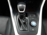 鳥取トヨペットではお車の買取や下取も強化しております♪お車をご購入を検討されている方だけでなく、すべての方々のカーライフをサポートさせて頂きたいと考えております。