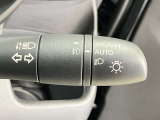 【オートライトシステム】暗くなると自動でライトが点灯!昼間のトンネル走行などオートにしていると便利です♪