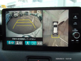 画質もキレイなバックカメラ、車庫入れが苦手な方も運転が好きになるはず。