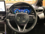 【純正革巻きステアリング】上質な革を使用することで、手にしっかり馴染みとても運転しやすいハンドルです♪
