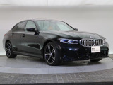 一目で伝わるBMW特有のスポーティーなプロポーションは、BMWの走行性能を生み出すのに欠かせない要因の一つです。細部まで拘りぬいたお車をぜひ一度ご覧ください!