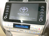 【メーカー純正ナビ】インテリアに溶け込むスタイリッシュな「専用設計」メーカーナビを装備♪視認性や操作性など基本性能にも優れ、より上質なカーライフをお楽しみいただけます。
