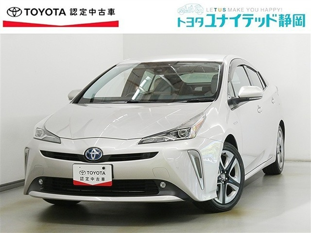 トヨタ プリウス 