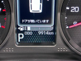 たとえばダイハツのお店にある、たくさんのスマアシ搭載車は、正常に作動する事をしっかり確認します。