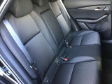 運転席側の後部座席内装も綺麗ですよ、