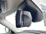 ●ETC車載器内蔵ルームミラー:お引き渡し時には再セットアップを実施後、お渡しいたします。マイレージ登録に関してもお気軽に担当営業までお尋ねください。