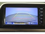 バックガイドモニターで、後方を確認しながら安心して駐車することができます。運転初心者も熟練者も必須の機能ですよ!