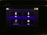 オーディオは工場装着のバックモニター付きディスプレイ・オーデイオを搭載しています。Bluetoothオーディオ機能もありますので、スマートフォンなどの音楽も再生できます。