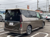 セレナ 1.4 e-POWER ハイウェイスターV 