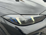 LEDヘッドライト装備です。明るく夜間の視界が開けます。見た目もクールです!