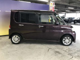 エンジンルーム、室内、クリーニング済みです。厳選したお車を屋内展示場にて展示中☆車両品質には自信がございます!ぜひ一度ご来店ください!!
