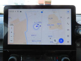 (10.5インチディスプレイオーディオ)スマホと車をつなぐことで色々なサービスを楽しめます。