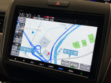 バックギアに入れるだけで自動でリヤカメラに切り替わります!車庫入れやバックが苦手な方にオススメ!
