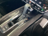 発進時から滑らかに加速する無段階変速のCVTはストップ&ゴーの多い街の中も快適です