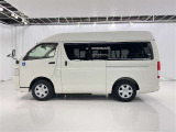 スライドドア開口部が広く使いやすい仕様です。