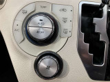 選択した温度に室内温度を自動的に調整してくれます。快適にドライブできますよ♪