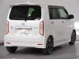 ボディクリーニング後、愛車をピカピカの状態へ保護するコーティング「ブライトパック」がおススメです!水垢がつきにくく、手入れがしやすくなりますよ!いつも愛車をきれいにしておきたい方におススメです。