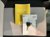 より多くの一般の方へ車を届けれればと思っておりますので同業者様への販売は極力控えさせて頂いております。ご了承下さい。