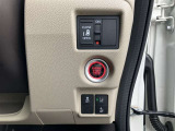 片側電動スライドドア付きです