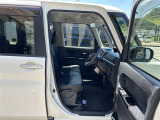 【運転席】『運転席周辺』の画像になります。写真の内容に関してご不明点、ご質問等がございましたらお気軽にじしゃロン店舗までお問い合わせください。