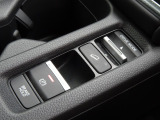 電子パーキング&ブレーキホールド機能も装備されており、より一層の安全運転をサポートいたします♪