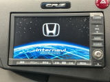 ホンダ純正HDDインターナビ付きです!CD・DVD再生、ミュージックサーバー、ワンセグTV視聴、接続可能です!