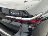 また、BMW正規認定中古車は、エマージェンシーサービスが自動付帯。24時間365日、皆様のカーライフをサポート致します。確かな安心のうえで、「駆けぬける歓び」をご堪能ください。