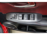 運転席ドアスイッチ回りの画像です。