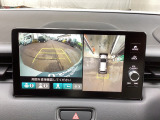 後方確認はバックカメラにお任せ♪後退時に便利で、駐車が楽になります♪
