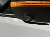 納車前整備は、メルセデスベンツ国際認定メカニックによる最新の検査ライン等の施設が充実した当社工場で入念に行います。メルセデス・ベンツの定める厳しい基準をクリアしたお車のみをご案内させて頂きます。