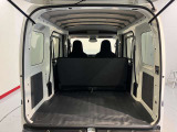 ご納車前に納車点検(法定12ヶ月点検相当)を実施し、基本性能に関わる機能や状態を徹底的に点検します。