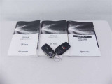 取扱説明書、メンテナンスノートが揃っています。スマートキーは、カギを取り出す手間がなく施錠開錠・エンジン始動ができる便利なキーです。