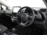 運転席廻りです。