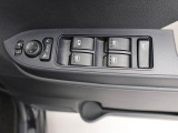 当社は購入後のアフターケアを大切にしております。納車後、1ヶ月無料点検、半年ごとにあんしん点検、12ヶ月法定点検の誘致をします。また車検までの点検をセットにした『ワンダフルパスポート』を販売中です。
