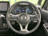 【ステアリングスイッチ】運転中、前方から目線をそらすことなく、オーディオ等の操作が可能な便利機能!安心&快適なドライブを演出してくれます♪