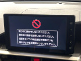 【9インチ ディスプレイオーディオ】大画面ディスプレイへお持ちのスマートフォンと連携して、ナビやbluetoothでの音楽再生が可能です♪デザインはもちろん操作性も良好!別途ナビ機能の取付可能です♪
