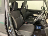 【フロントシート】さまざまな体格の方が快適に運転ができるよう配慮したシートになっております。